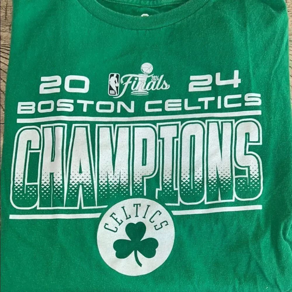 2024 Boston Celtics 🏀 ☘️ Champions Short Sleeve Tee!